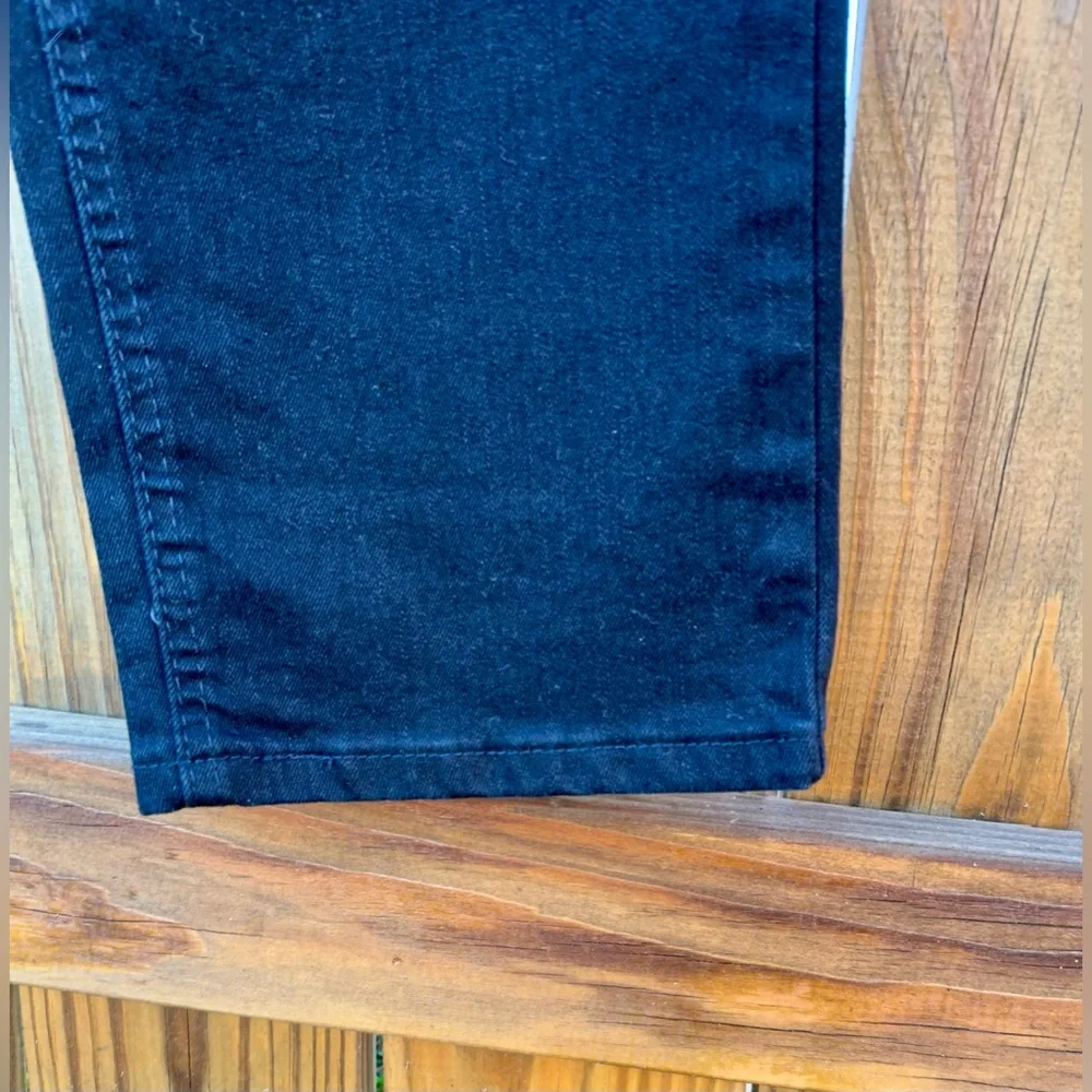 Levi’s 541 Black Jeans size 34/32 Waterless